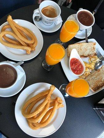 Bocadilleria Bar El Tres